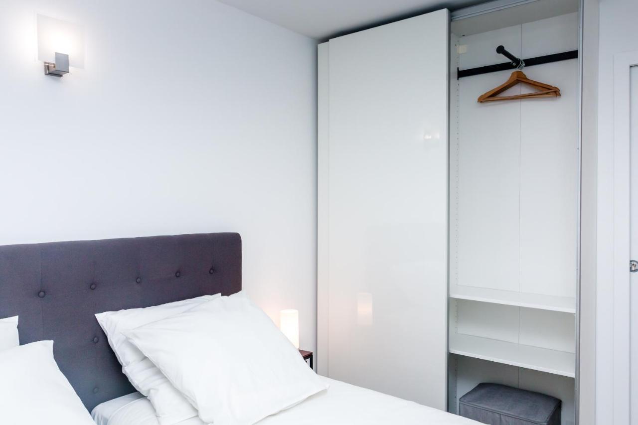 D&E - Paris-Disney - Holidays Apartment - Appartement De Vacances - 5 Chambres- 5 Sdb - 5 Bedrooms - 5 Bathrooms - Netflix Champs-Sur-Marne Buitenkant foto